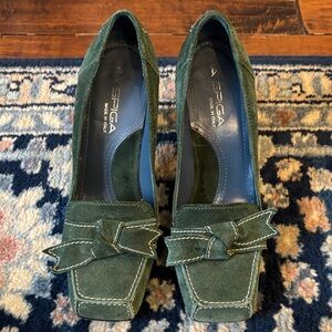 Via Spiga Green Suede Women's Shoes
